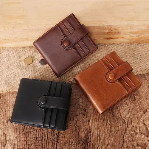 Classic Leather RFID-Blocking Bifold Wallet with Multiple Compartments